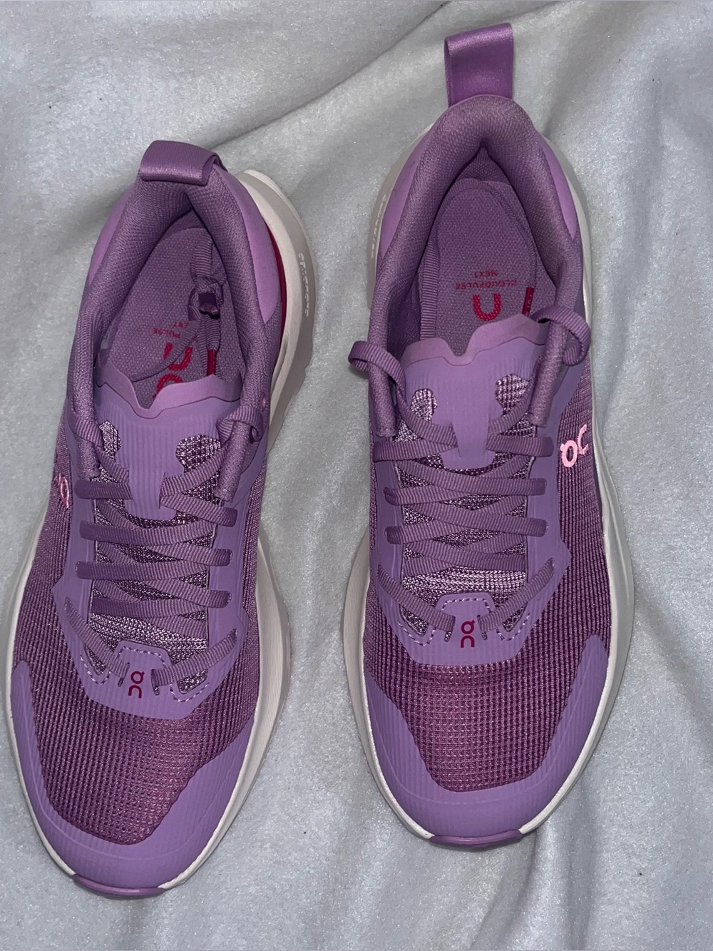 NWOB On Running Cloudsurfer Next Women’s 7 Purple & Red (Style 3WF30324775)
